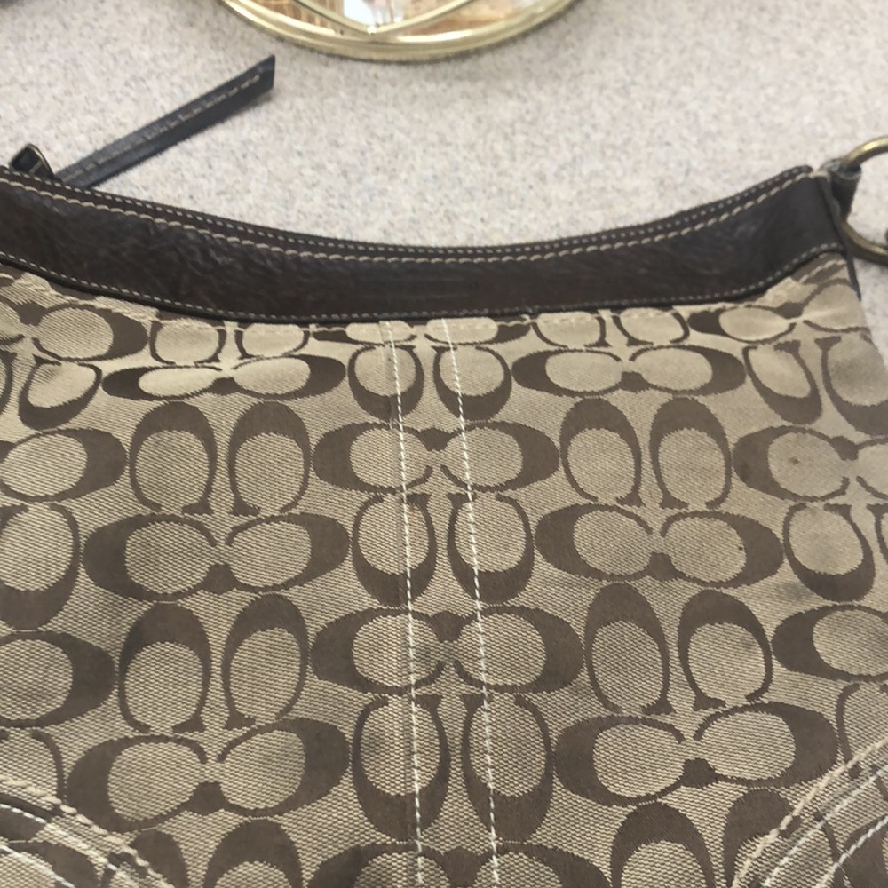 Coach purse - Picture 7 of 8